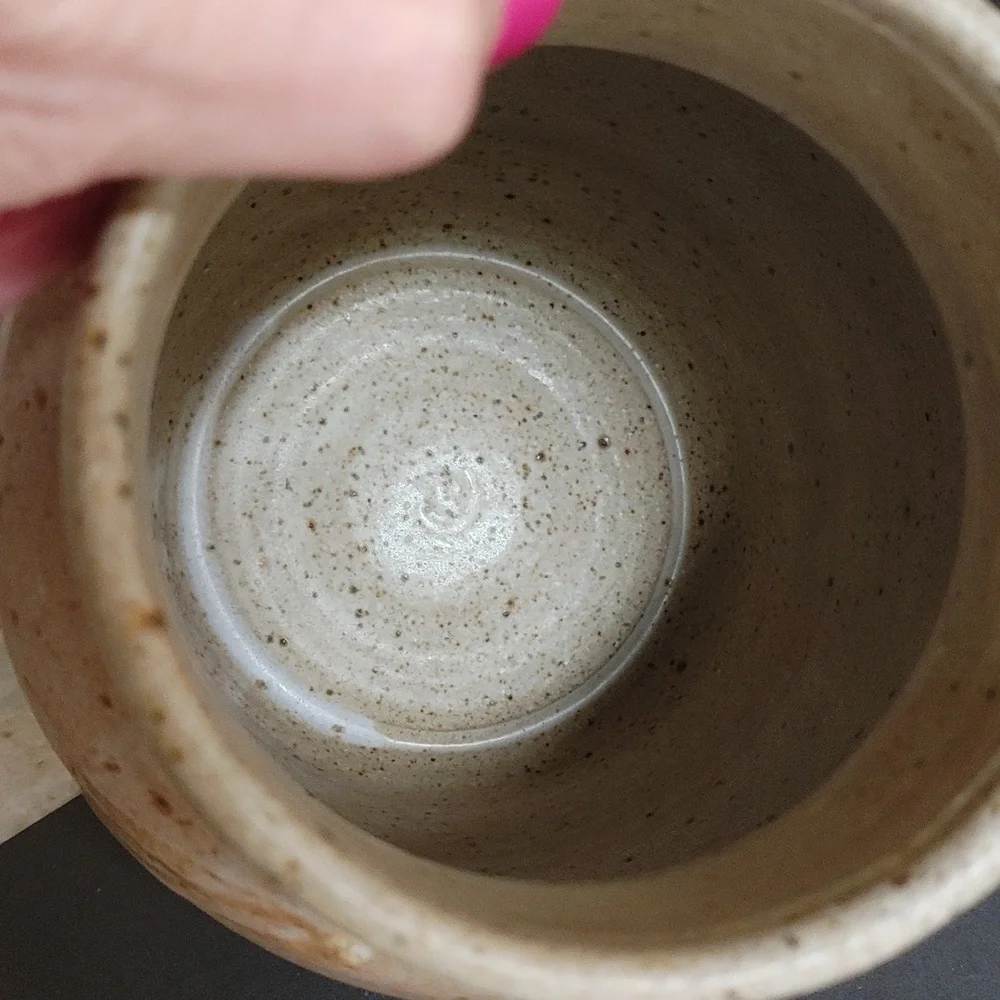Artisan Ceramic Vase Signed Mary Richardson